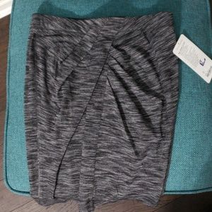 NWT size 10 lululemon Where-to skirt